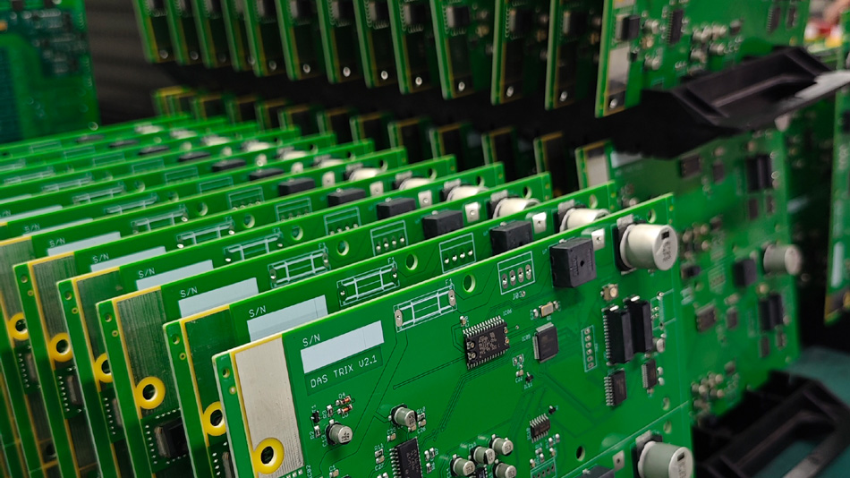 Phân tích trường hợp hợp tác nhà máy PCBA: Điều gì đằng sau thành công?