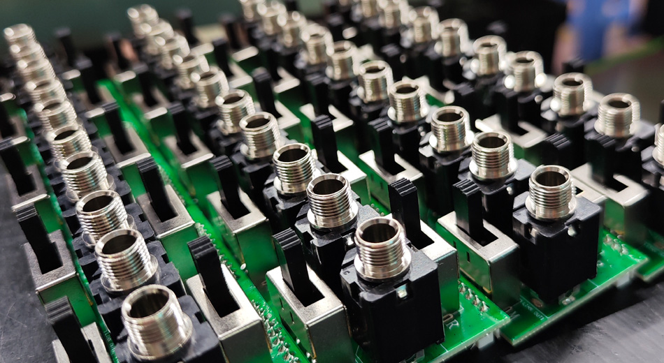 Làm thế nào các nhà máy PCBA có thể cải thiện chất lượng dịch vụ thông qua quản lý sự hài lòng của khách hàng