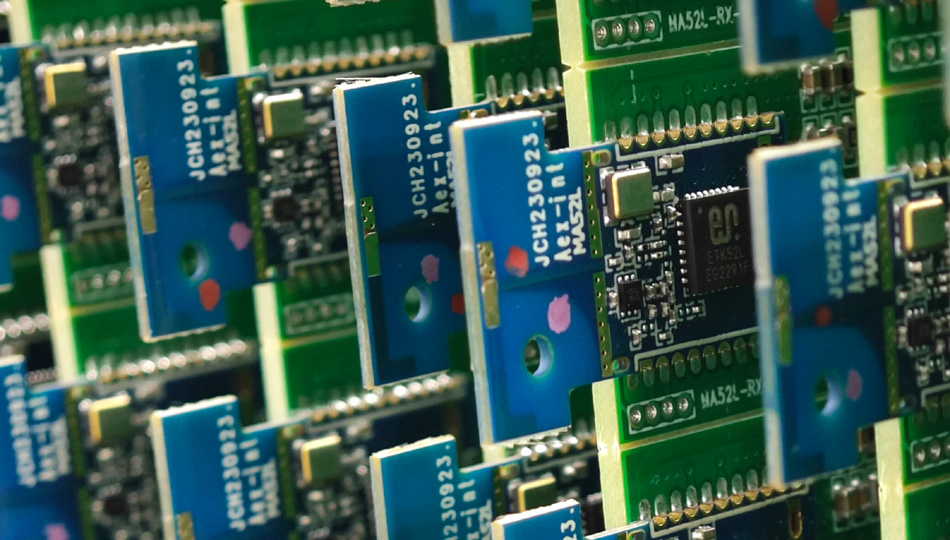 Làm thế nào để các nhà máy PCBA đáp ứng nhu cầu sản xuất các thiết kế mạch có độ phức tạp cao?