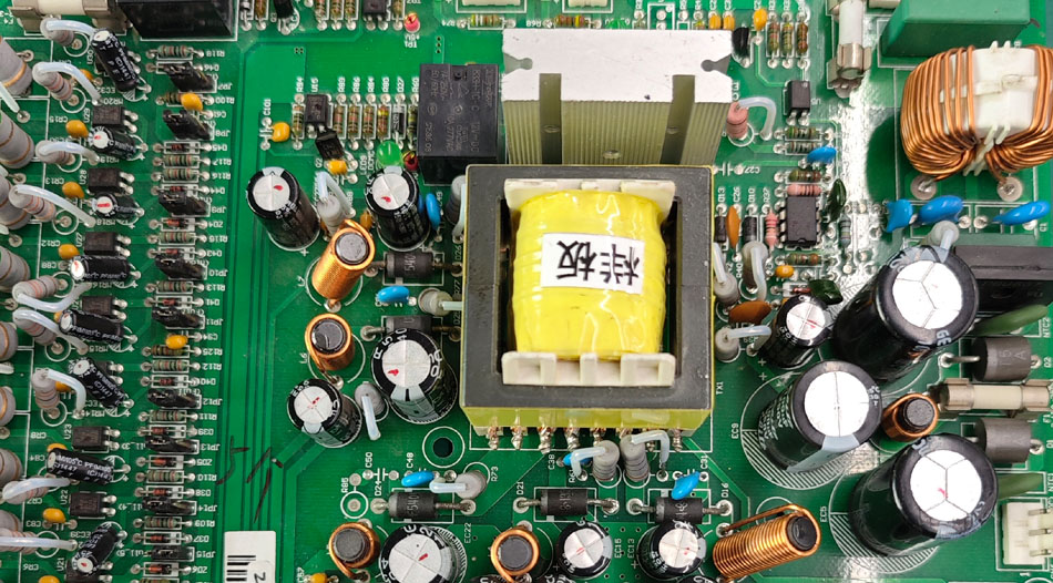 Công nghệ đổi mới tại các nhà máy PCBA có thể giảm thiểu rủi ro dự án như thế nào?