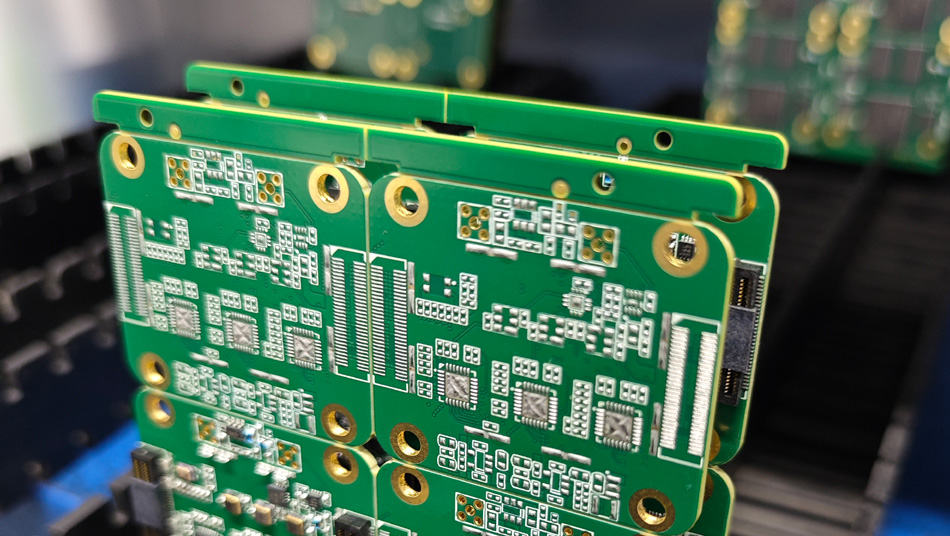 Khám phá quy trình sản xuất xanh và xu hướng phát triển trong tương lai tại các nhà máy PCBA