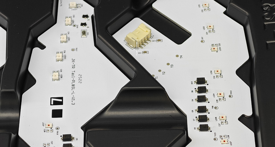 Thảo luận về kiểm soát chi phí và chiến lược hợp tác lâu dài cho các nhà máy PCBA